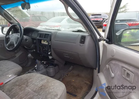2003 Toyota Tacoma z USA, uszkodzony, nr VIN 5TENL42N83Z175145